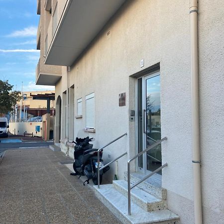 Superbe Studio A Canet En Roussillon Proche De La Plage Экстерьер фото
